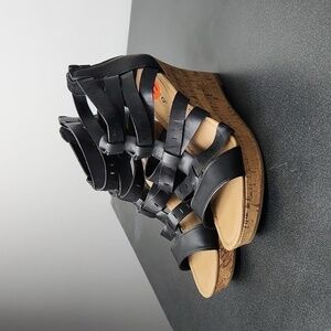Caitie Faux Leather Wedge Sandals by Rialto, size 11